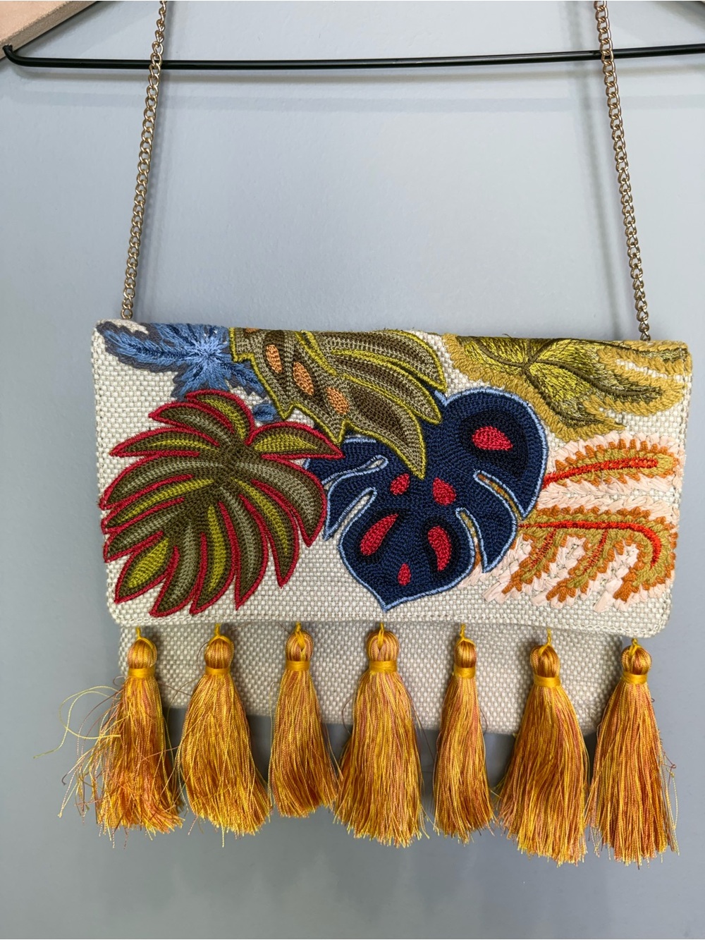 Chico's tropical leaf embroidered clutch purse gold chain - Picture 2 of 7